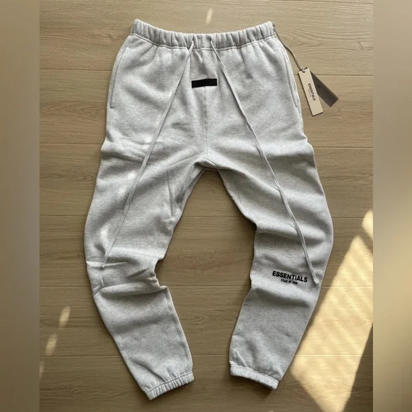 Fear of God Essentials Full Set, in Light Oatmeal, Size Medium, Unisex - Picture 3 of 15